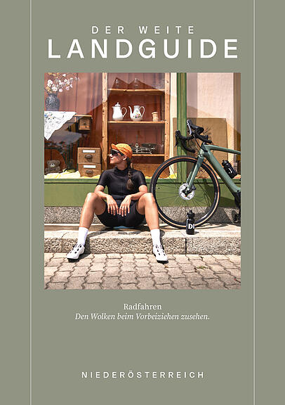 Der WEITE LANDGUIDE mit den schönsten Radtouren Niederösterreichs.