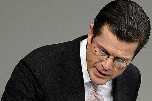 Bundesverteidigungsminister Karl-Theodor zu Guttenberg