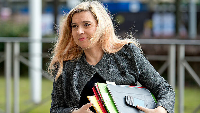 Die CSU-Politikerin Melanie Huml ist seit Oktober 2003 Mitglied des Bayerischen Landtags. Die CSU-Politikerin Melanie Huml ist seit Oktober 2003 Mitglied des Bayerischen Landtags.