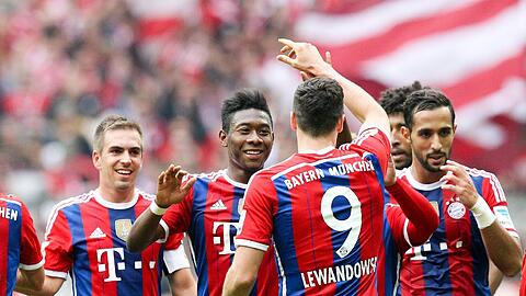 Der FC Bayern zerlegte Hannover 96. Der Mann des Spiels: Robert Lewandowski mit einem Doppelpack. Foto: Peter Kneffel