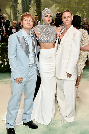 Ed Sheeran, Cara Delevingne und Stella McCartney
