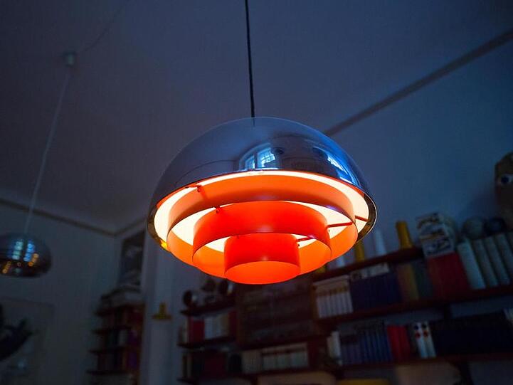 Die Esstischlampe "Milieu" von Jo Hammerborg.
