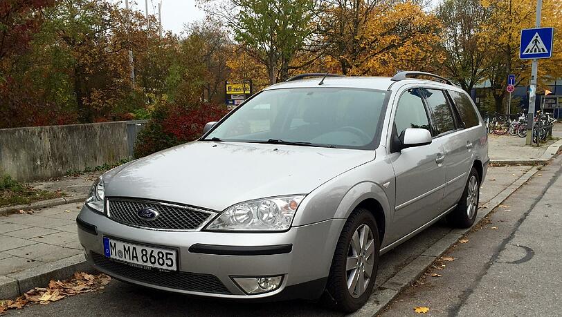 Wer hat diesen Ford Mondeo Kombi mit dem Kennzeichen M-MA 8685 in der Zeit von Donnerstag, 08.10.2015 bis Freitag, 09.10.2015 nachmittags gesehen? Wer hat diesen Ford Mondeo Kombi mit dem Kennzeichen M-MA 8685 in der Zeit von Donnerstag, 08.10.2015 bis Freitag, 09.10.2015 nachmittags gesehen?