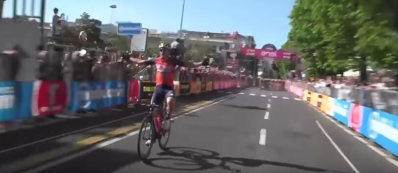Luka Pibernik sorgte auf der fünften Etappe des Giro für Lacher.