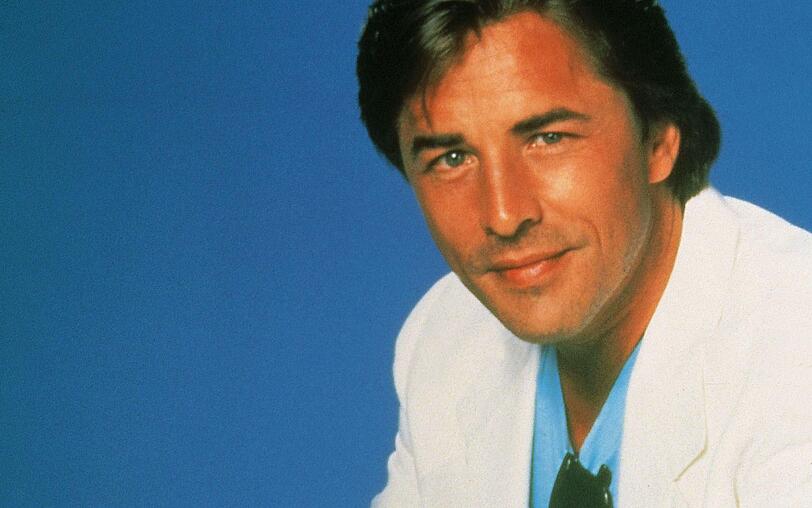 Sonny Crockett (Don Johnson) war der kernige Undercover-Polizist, dessen Charisma und unorthodoxen Methoden ihn zum Herzst&uuml;ck der Serie machten.