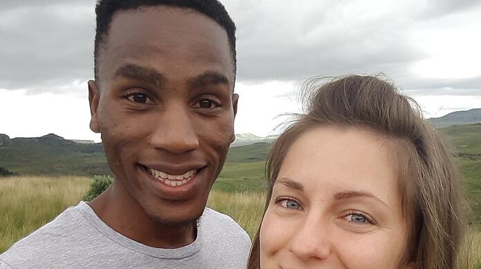 Wiete Schultheiß und Morolong Mokoena.