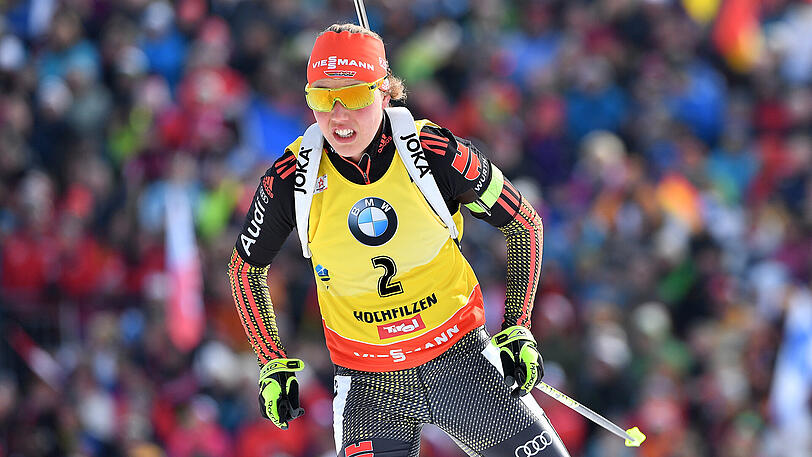 Laura Dahlmeier triumphiert im Massenstart und holt sich das vierte Gold.