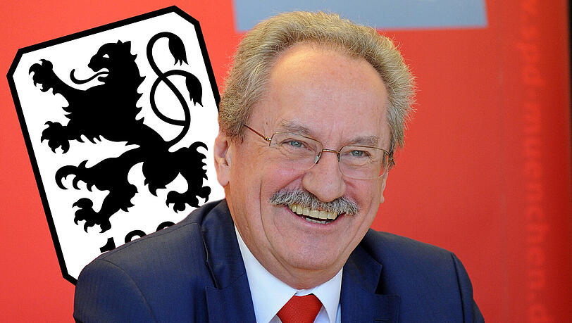 Der 67-jährige SPD-Politiker war von 1993 bis 2014 Münchens Oberbürgermeister. Der Löwen-Fan saß bis zum Jahr 2009 13 Jahre lange im Aufsichtsrat des TSV 1860. Der 67-jährige SPD-Politiker war von 1993 bis 2014 Münchens Oberbürgermeister. Der Löwen-Fan saß bis zum Jahr 2009 13 Jahre lange im Aufsichtsrat des TSV 1860.