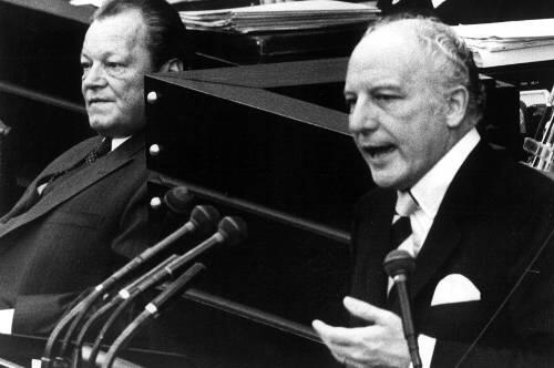 Zurück zu Rot-Gelb? Willy Brandt und Walter Scheel machten in den siebziger Jahren vor, was die SPD heute wiederholen will: ein Bündnis mit der FDP.