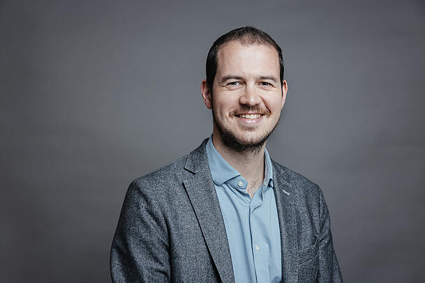 Max Nagler, Sprecher und Mitglied der Arbeitsgruppe zur Verkehrsberuhigung am Grödner Joch und Direktor der Tourismusgenossenschaft Alta Badia. Max Nagler, Sprecher und Mitglied der Arbeitsgruppe zur Verkehrsberuhigung am Grödner Joch und Direktor der Tourismusgenossenschaft Alta Badia.
