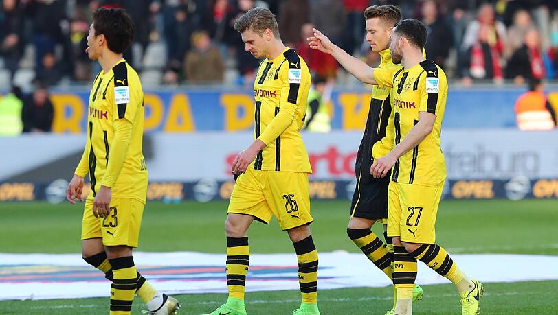 Das DFB-Pokal-Viertelfinale des BVB gegen Sportfreunde Lotte wurde abgesagt. Das DFB-Pokal-Viertelfinale des BVB gegen Sportfreunde Lotte wurde abgesagt.