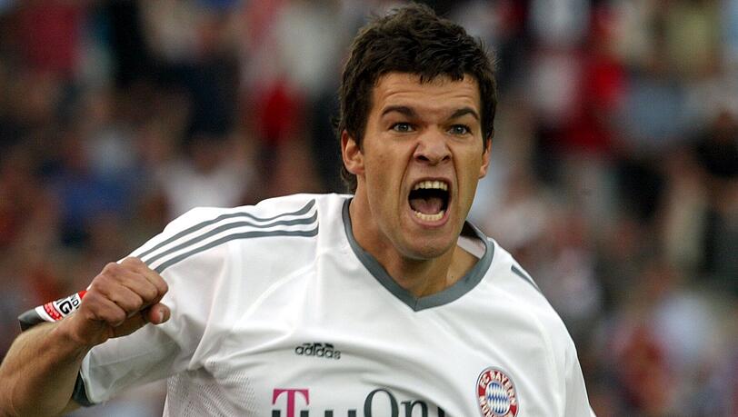 31. Mai 2003: Bayern-Profi Michael Ballack (heute 43) jubelt über einen Treffer für den FC Bayern im Pokalfinale gegen seinen Ex-Klub 1. FC Kaiserslautern. 31. Mai 2003: Bayern-Profi Michael Ballack (heute 43) jubelt über einen Treffer für den FC Bayern im Pokalfinale gegen seinen Ex-Klub 1. FC Kaiserslautern.