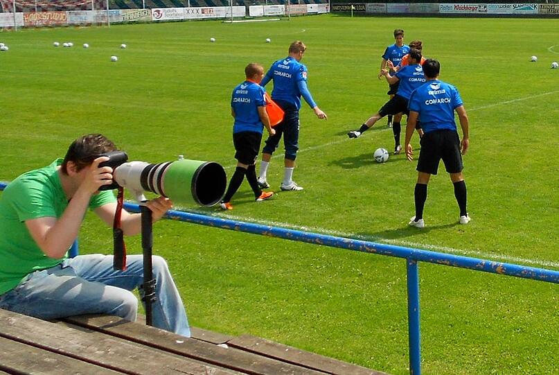 Neue Bilder aus dem Trainingslager: Die Löwen schwitzen in Gottsdorf an der Donau. Die Bilder