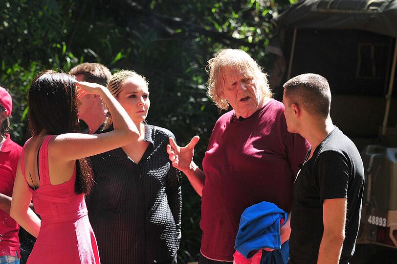 v.r.: DSDS-Legende Menderes (31), Sänger Gunter Gabriel (73), TV-Coach Helena Fürst (41)