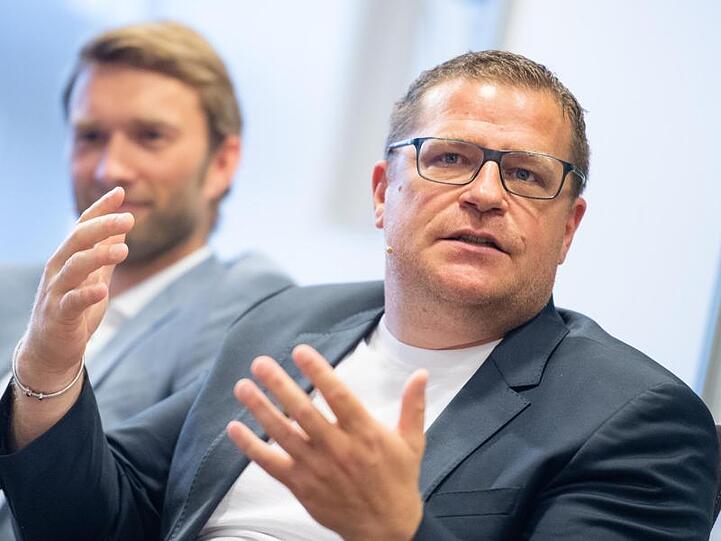 Max Eberl, Sportdirektor von Borussia Mönchengladbach, spricht während einer Pressekonferenz. Foto: Marius Becker/Archivbild