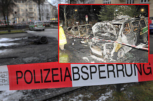 Drei Polizeiautos sind in Bogenhausen in Flammen aufgegangen - Die Bilder.