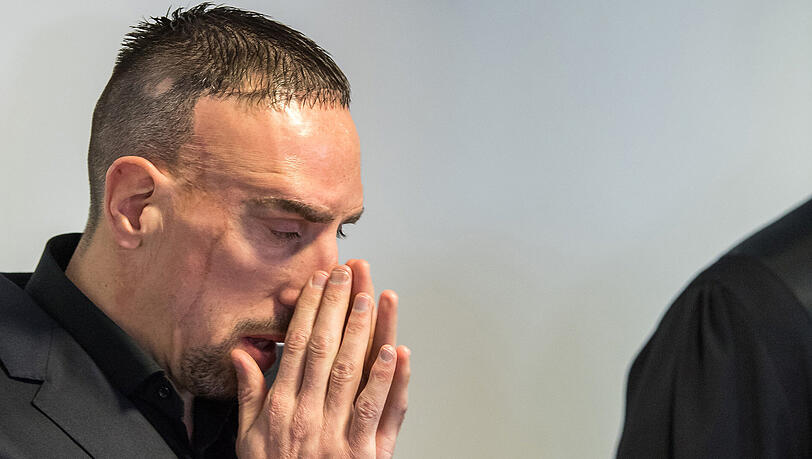 Bei 3,45 Millionen kann man schon mal das Gesicht verziehen. Bei 3,45 Millionen kann man schon mal das Gesicht verziehen.