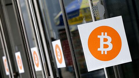 Die Kryptowährung Bitcoin ist über 88.000 Dollar gestiegen (Symbolbild)