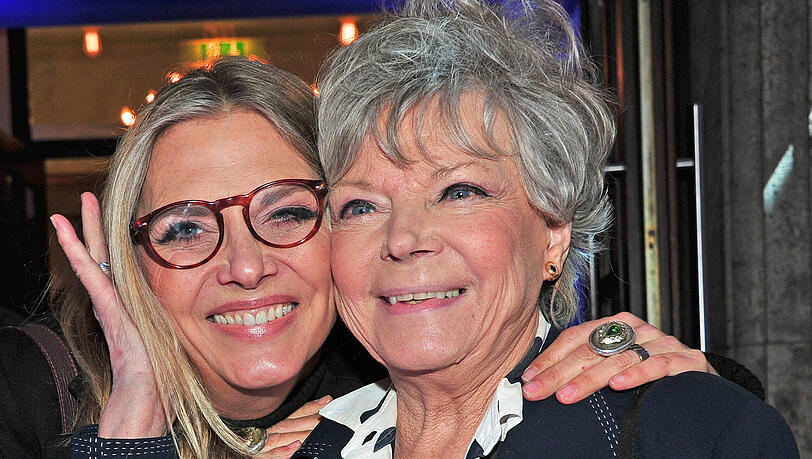 Die beiden Schauspielerinnen Nicole Belstler-Boettcher (l.) und Mutter Grit Boettcher hier auf einem Foto aus dem Jahr 2017.