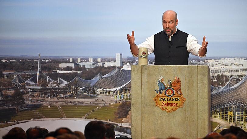 Die Premiere von Stephan Zinner als Fastenprediger darf man als gelungen bezeichnen. Die Premiere von Stephan Zinner als Fastenprediger darf man als gelungen bezeichnen.