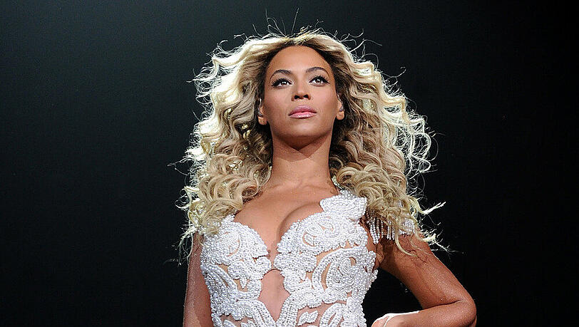 Beyoncé kennt ihren kleinen Halbbruder Nixon nicht Beyoncé kennt ihren kleinen Halbbruder Nixon nicht