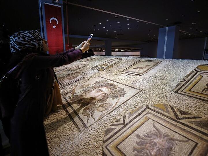 Die Mosaikstücke aus der Römerzeit waren Teil der Kunstsammlung einer US-Universität und wurden an die Türkei zurückgegeben.