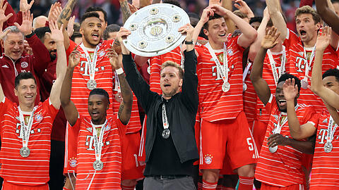 Feiert der FC Bayern auch in der kommenden Bundesliga-Saison die Meisterschaft? Es wäre der elfte Titel in Serie.