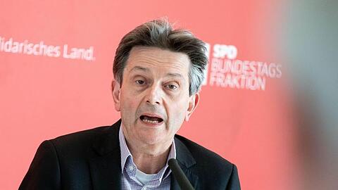 "Es wird Zeit, dass Deutschland die Stationierung zukünftig ausschließt": Rolf Mützenich.