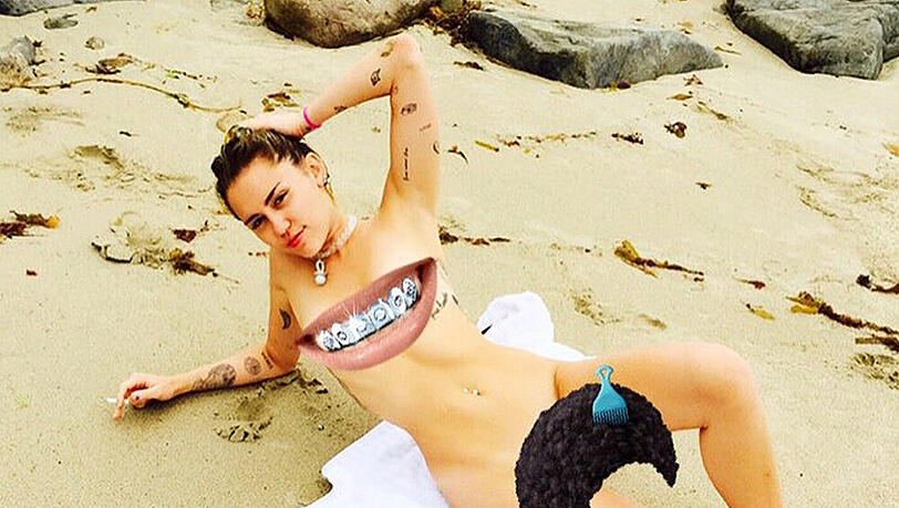 Schlimmer geht immer: Miley Cyrus wird zunehmend nackter Schlimmer geht immer: Miley Cyrus wird zunehmend nackter