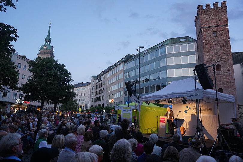 Weitere Bilder vom Ehrenfest für Sigi Sommer auf dem Rindermarkt.