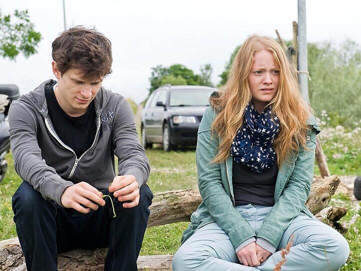 Leonie Benesch und Joel Basman im "Tatort"