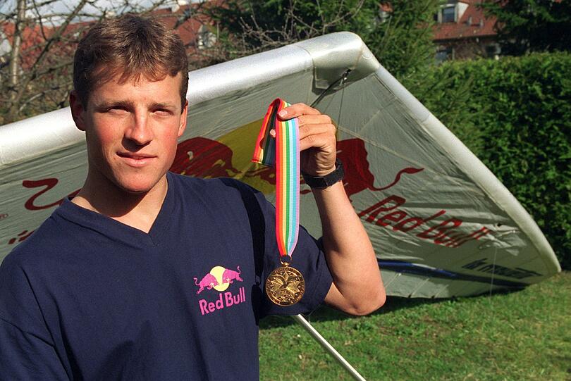 Mit 23 Jahren wurde Guido Gehrmann Weltmeister im Drachenfliegen. Schon damals wurde er von Red Bull gesponsert.