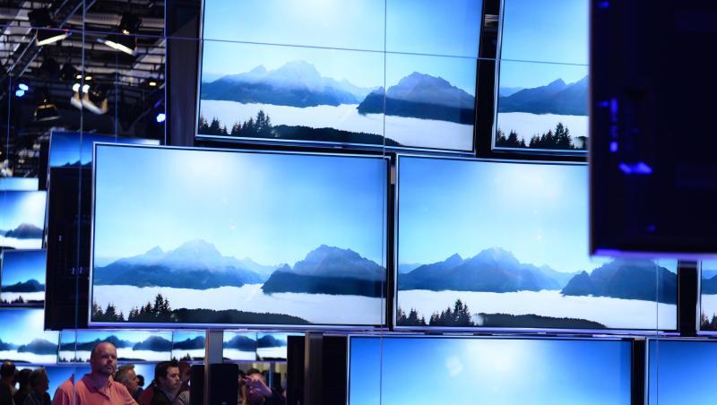 Ultra-HD-Fernseher haben die vierfache Auflösung eines Full-HD-Fernsehers und werden in Deutschland immer beliebter. Ultra-HD-Fernseher haben die vierfache Auflösung eines Full-HD-Fernsehers und werden in Deutschland immer beliebter.