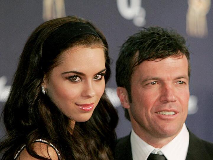 Noch verheiratet? Jetzt prüfen die Anwälte, ob die Scheidung von Lothar Matthäus und Liliana rechtens ist.