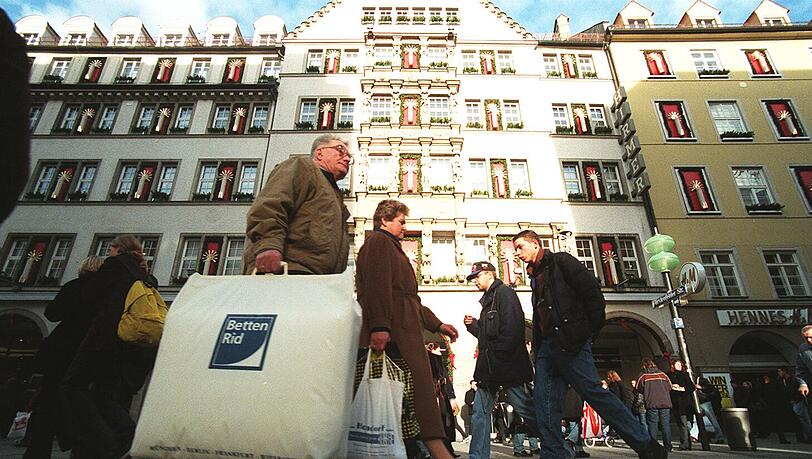 Bei den Münchnern ist die Kaufkraft doppelt so hoch wie der Bundesdurchschnitt. Bei den Münchnern ist die Kaufkraft doppelt so hoch wie der Bundesdurchschnitt.