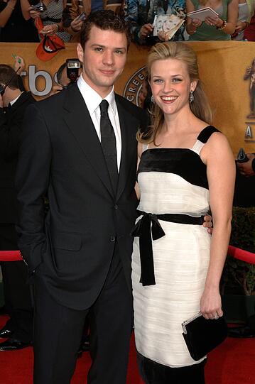 1999 heiratete Resse Witherspoon ihren Kollegen Ryan Phillippe. 2007 wurde die Ehe geschieden. Das Paar hat zwei gemeinsame Kinder.