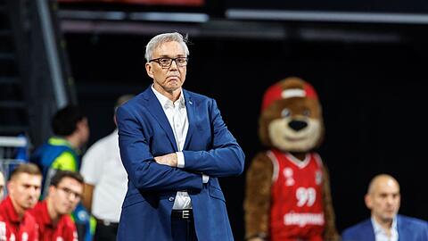 Gordon Herbert hat sein erstes Pflichtspiel als Bayern-Trainer gewonnen.