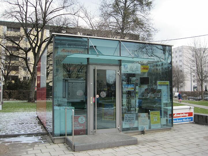 Auch von außen macht der Kiosk was her.