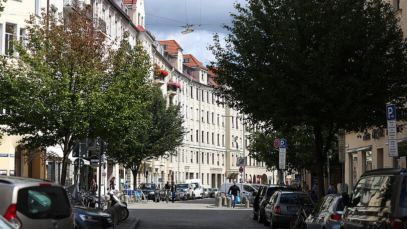 Im Dreimühlenviertel reihen sich polierte Altbau-Fassaden aneinander. Noch vor wenigen Jahren hat hier ein derberer Charme vorgeherrscht.
