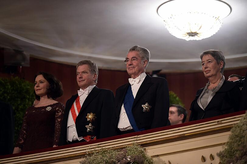 "Alles Walzer" - Die Bilder vom Wiener Opernball 2016.