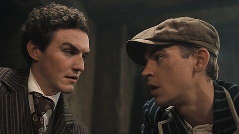 Starregisseur Guy Ritchie f&uuml;hrt bei den ersten beiden Folgen von "Young Sherlock" Regie.