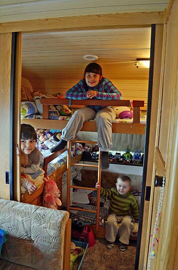 So sah das Kinderzimmer im Wohnwagen aus.