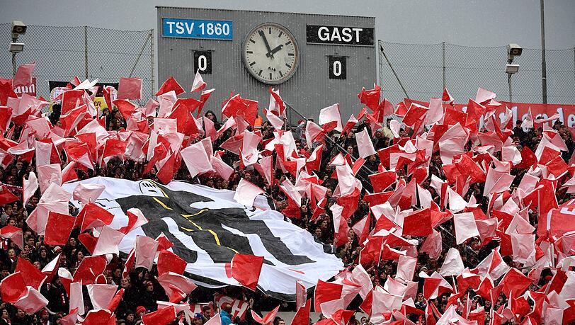 Eine lange, skurrile – und zum Schluss auch brutale Geschichte: die Rivalität zwischen Fans des FC Bayern und TSV 1860.