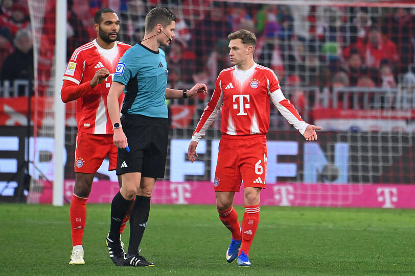 Kam erst in der zweiten Halbzeit rein: Kimmich (r.).