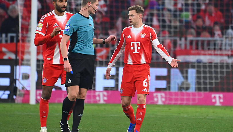 Kam erst in der zweiten Halbzeit rein: Kimmich (r.).