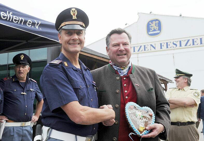 Beamte aus Italien und Frankreich unterstützen die Münchner Polizei auf dem Oktoberfest.