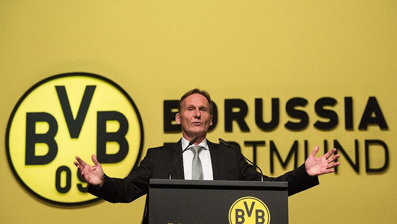 Der BVB stellte am Freitagabend seine Finanzbilanz für das erste Halbjahr 15/16 vor. Der BVB stellte am Freitagabend seine Finanzbilanz für das erste Halbjahr 15/16 vor.