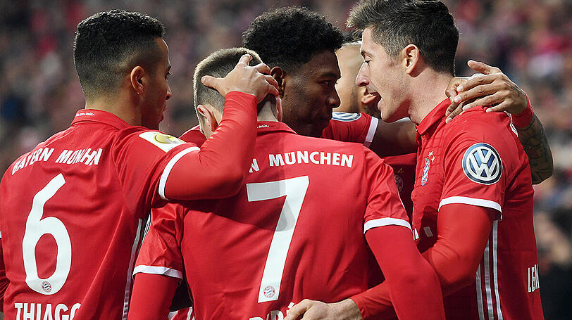 Matchwinner Robert Lewandowski bezwang den FC Schalke 04 fast im Alleingang.