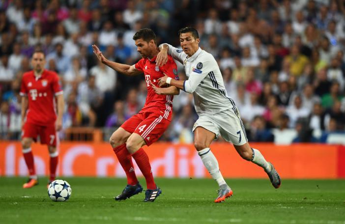 Xabi Alonso: Der Mittelfeldstratege (35) in seinem 119. Einsatz in der Königsklasse &ndash; und das an seiner ehemaligen Arbeitsstätte. Verlor viele Bälle, Unkonzentriertheiten. Schlimme Abspielfehler. Litt an der Bedeutung der Partie. Note 5