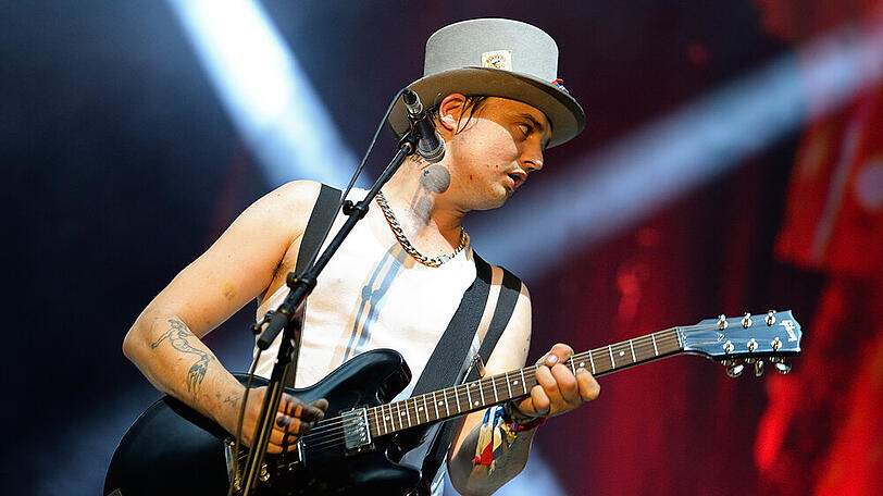 Pete Doherty auf der Bühne